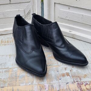 Zodiac Black Leather Ankle Booties